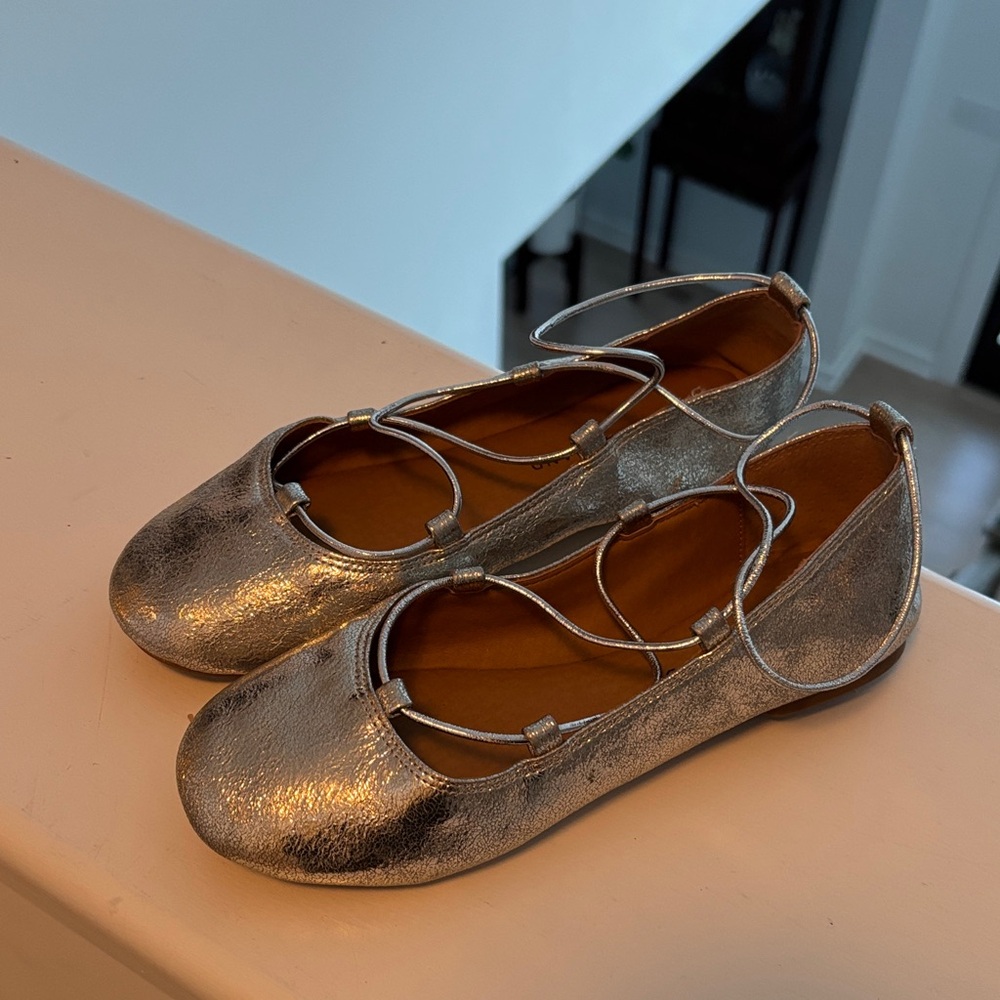 Girls Lucky Brand flats